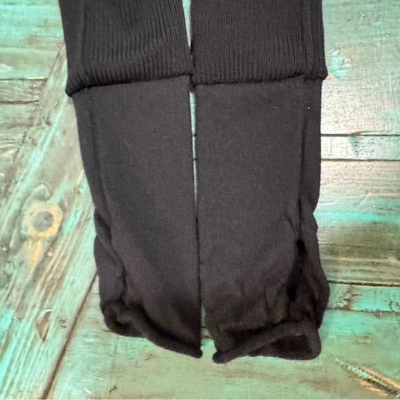 Lululemon Black Sit In Lotus Wrap II Merino Wool Size Small Casual Knit - Picture 11 of 15